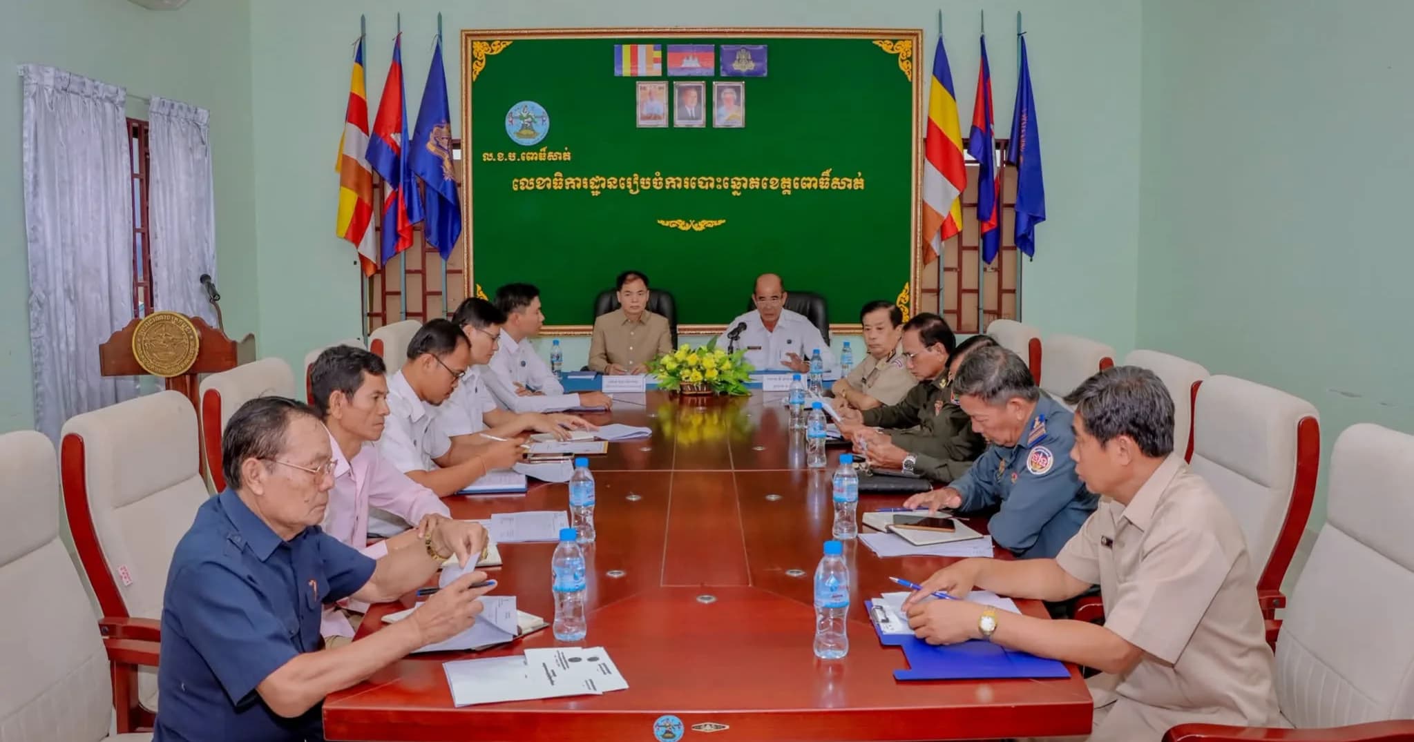 លោក ងួន ប៉ោសេង អភិបាលរងខេត្តពោធិ៍សាត់ ដឹកនាំកិច្ចប្រជុំណែនាំការផ្តល់លិខិតអញ្ជើញអ្នកបោះឆ្នោត សម្រាប់ឆ្នាំ២០២៦