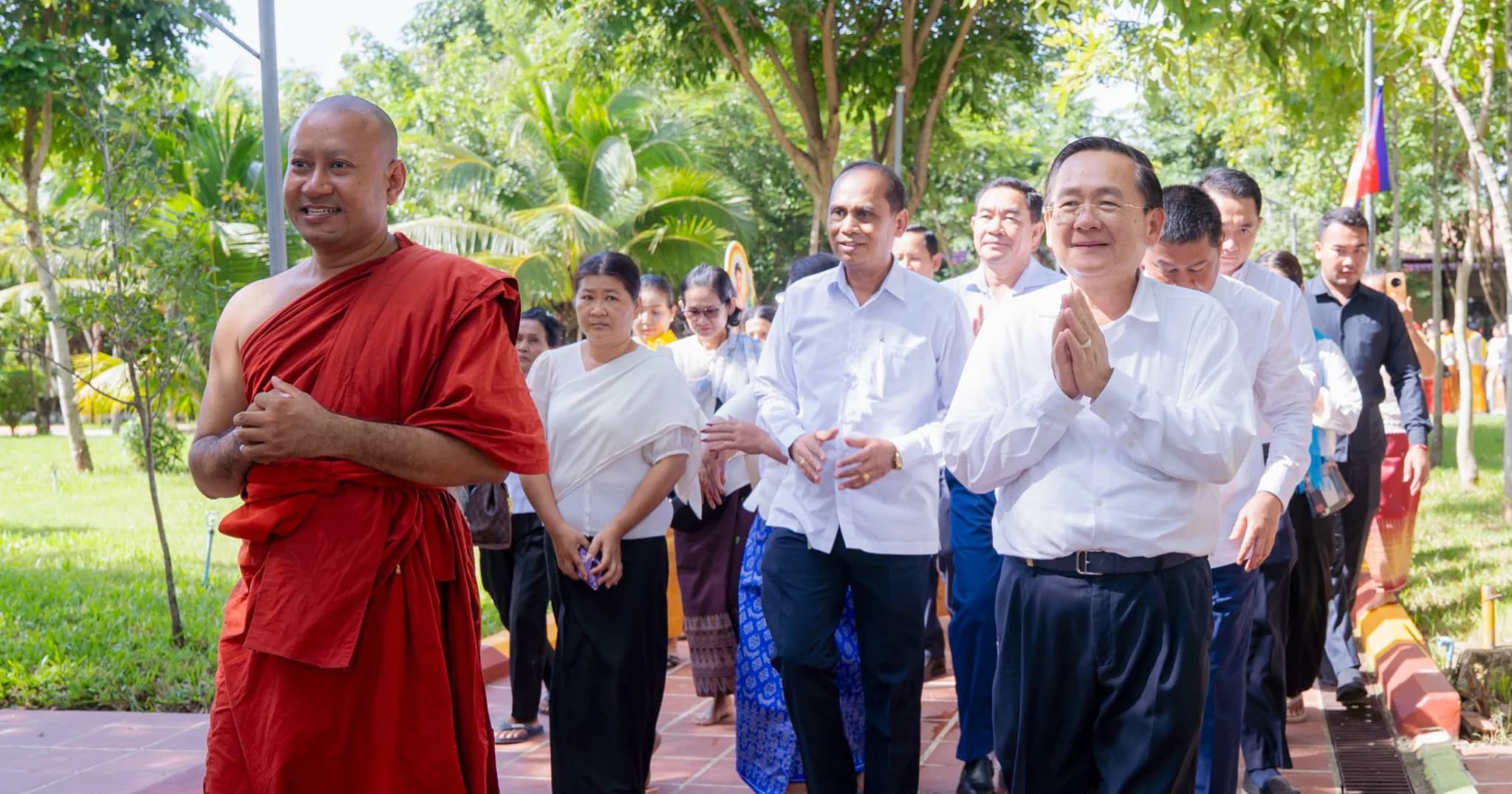ពិធីបុណ្យបញ្ចុះបឋមសិលាកសាងអគារបណ្ណាល័យមួយខ្នងមានកម្ពស់បីជាន់  របស់អង្គការពុទ្ធសាសនា ដើម្បីការអប់រំនៃកម្ពុជា