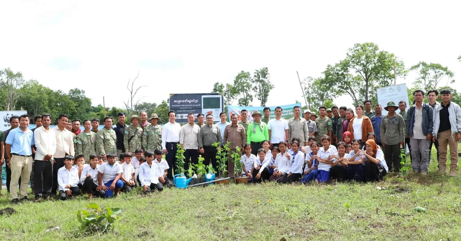 អាជ្ញាធរខេត្តមណ្ឌលគិរី សហការជាមួយអង្គការ WWF ដាំកូនឈើចម្រុះ ៣ ០០០ដើម នៅដែនជម្រកសត្វព្រៃស្រែពក