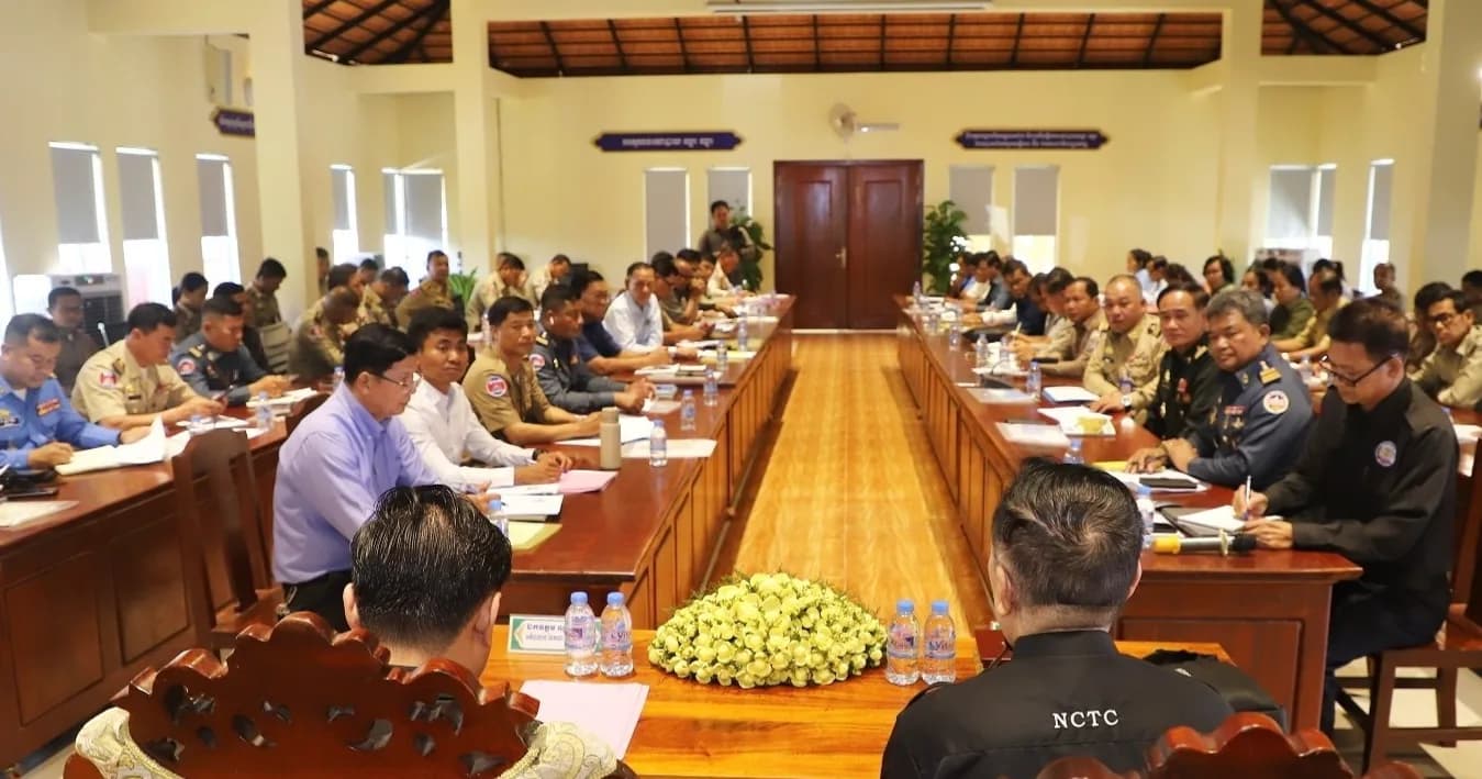 គណៈកម្មាធិការជាតិសិក្ខាសាលាផ្សព្វផ្សាយ "សៀវភៅផែនការជាតិប្រឆាំងភេរវកម្ម" ស្ថិតនៅស្រុកលើកដែក ខេត្តកណ្តាល